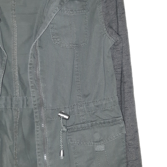 Multi fabric Utility Jacket. - Picture 11 of 12